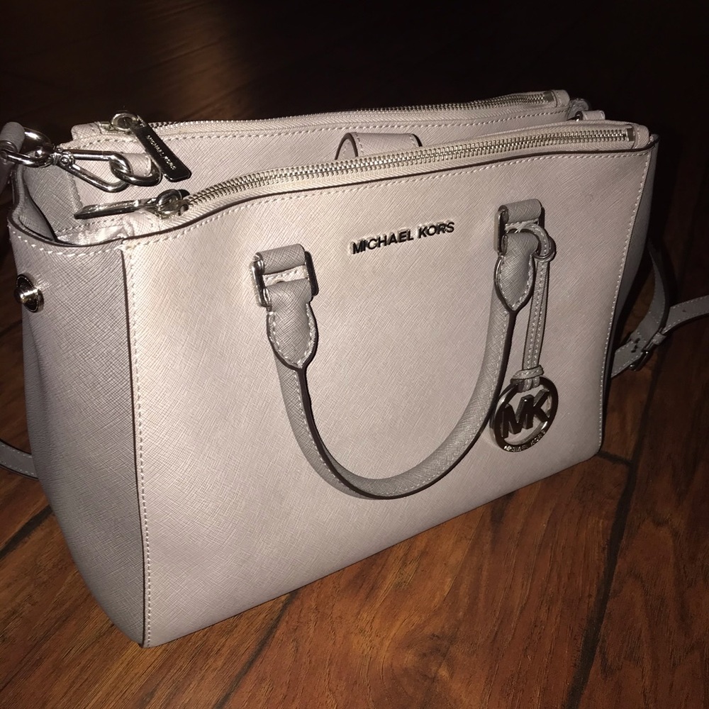 MK purse